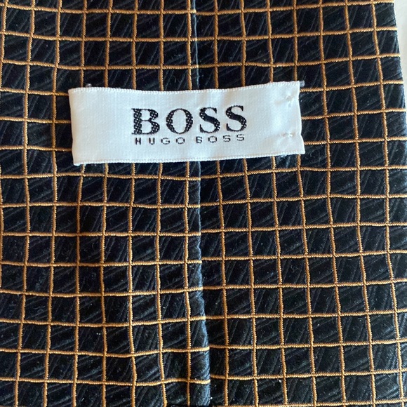Boss Hugo Boss Windowpane 100% Silk Tie - Picture 3 of 4